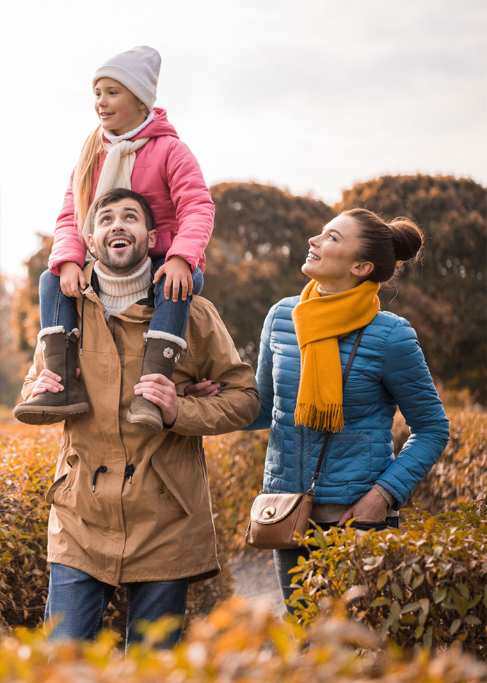 Parents with their daugther