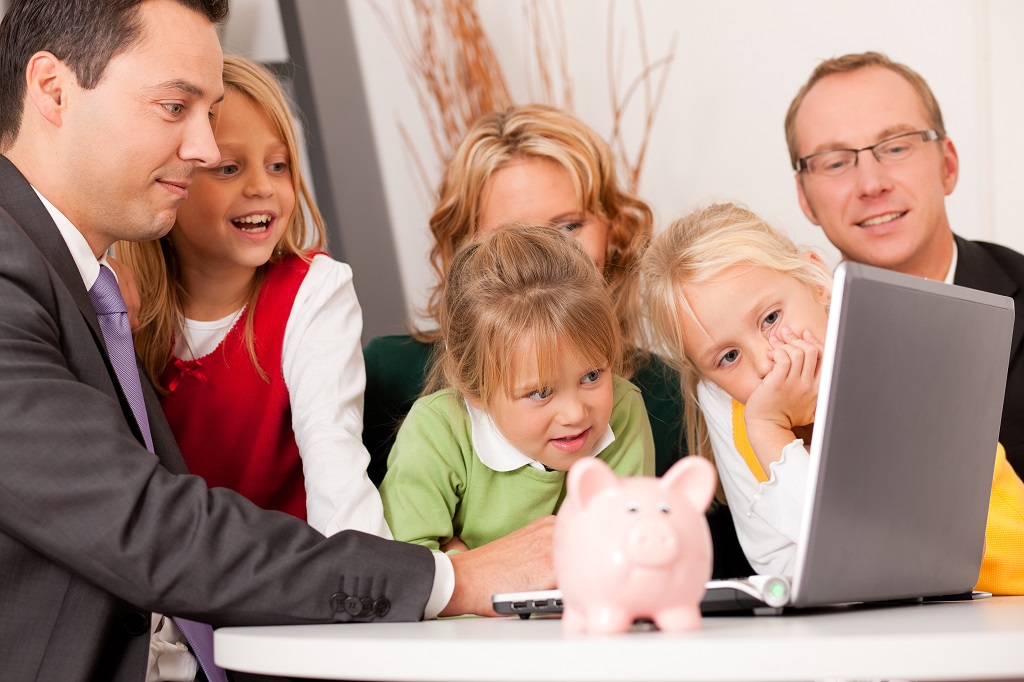 An Asset Protection Lawyer Assists You In Every Case Of Your Legal Process And Resolves Your Concerns